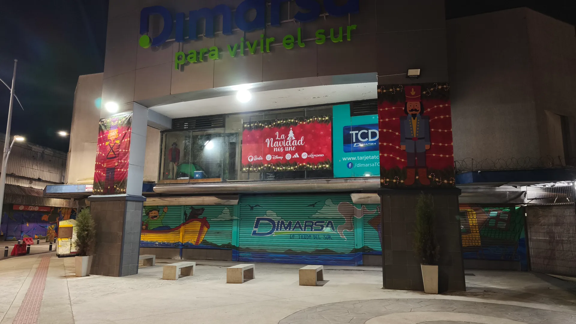 Proyecto gráfico integral fachada Dimarsa Casa Matriz Puerto Montt