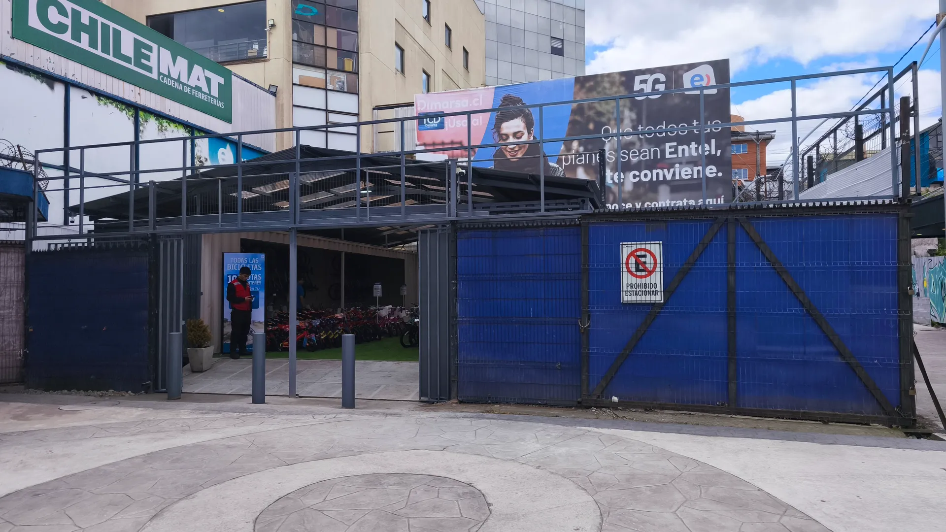 Branding y señalética para Mundo Expo en Dimarsa Puerto Montt